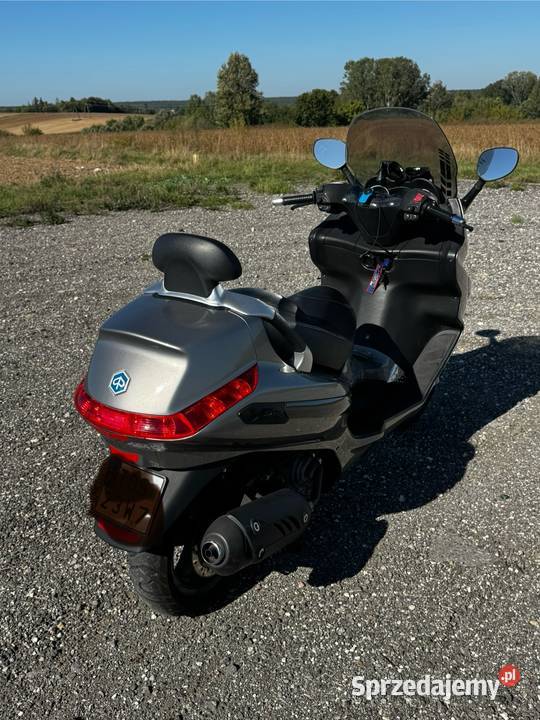 PIAGGIO XEVO 125 2013r Rok produkcji 2013 Ćmielów