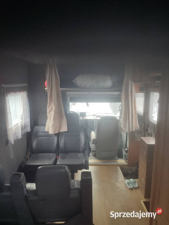 Kamper półintegra Iveco daily 28 TDI Piła
