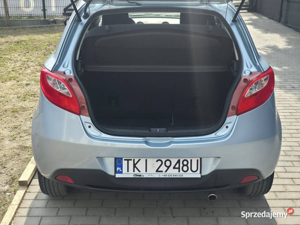 Mazda 2 133 Benzyna Serwisowany Gwarancja Bogate isofix Piekoszów