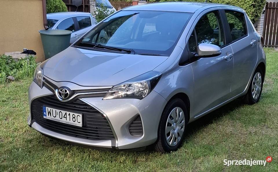 Toyota Yaris III 10 VVTi 69 2015 zadbana Niski 1000cm3 mazowieckie