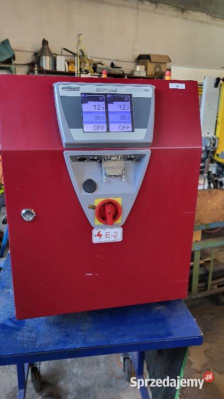 Termostat Wittmann na dwie fprmy wtryskowe Produkcja Białogard