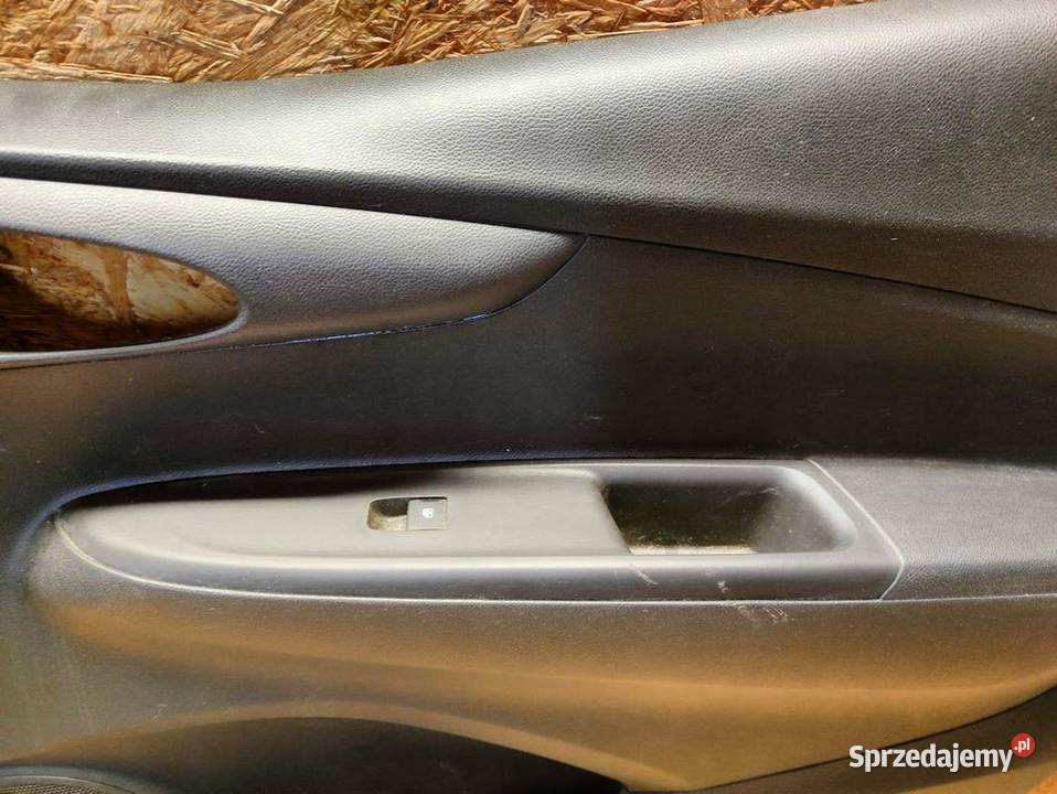 Tapicerka Boczek Drzwi Prawy Przód Opel Karl osobowe Pleszew