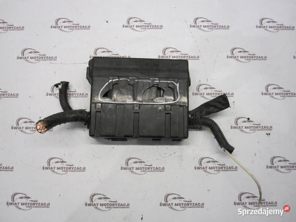 NISSAN NOTE I LIFT 10r skrzynka bezpieczników