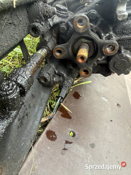 Skrzynia 4 biegowa BMW e21 323 śląskie Mszana sprzedam