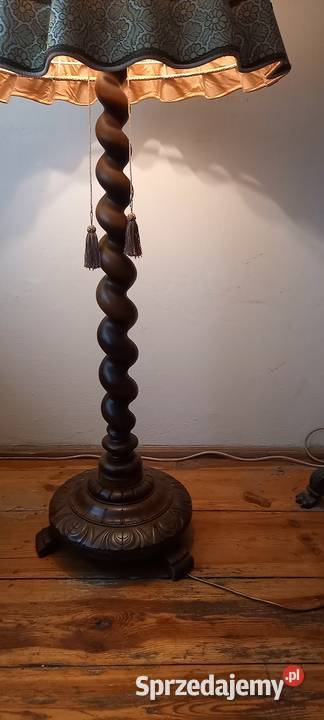 Salonowa wysoka drewniana lampa podłogowa z sprzedam