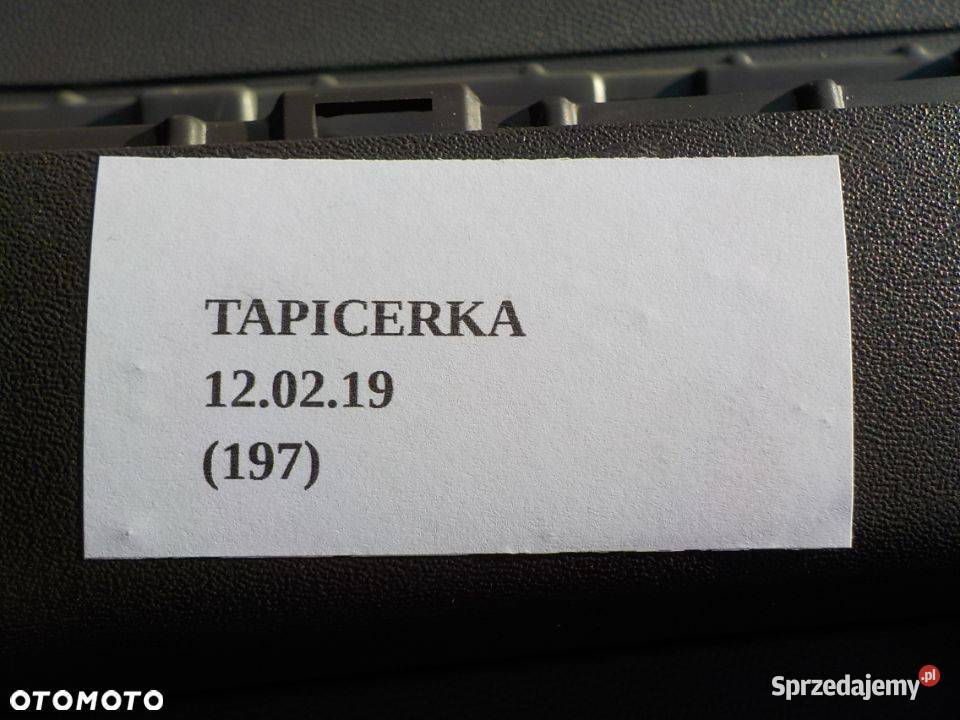 BOCZEK TAPICERKA DRZWI PRAWY LEWY PRZÓD NISSAN wielkopolskie Nowy Tomyśl