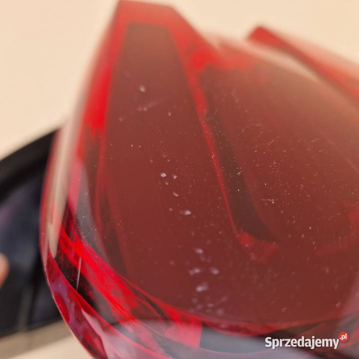 CITROEN C5 AIRCROSS LIFT LAMPA TYŁ LEWA 82330101 Bieleń