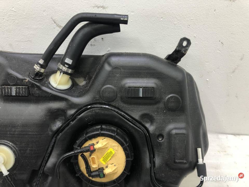 BAK PALIWA 8V519002AA FORD FIESTA MK7 16TDCI 5D wielkopolskie