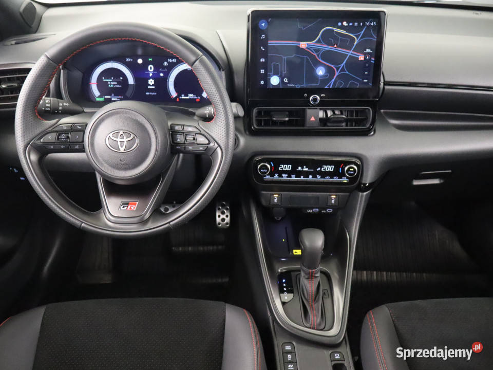 Toyota Yaris 15 VVTi Hybrid komputer pokładowy Bielany Wrocławskie