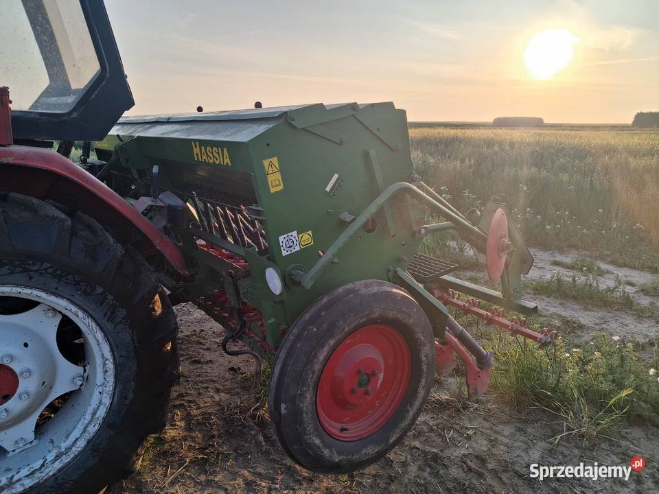 Siewnik zbożowy 3m hassia dkl300