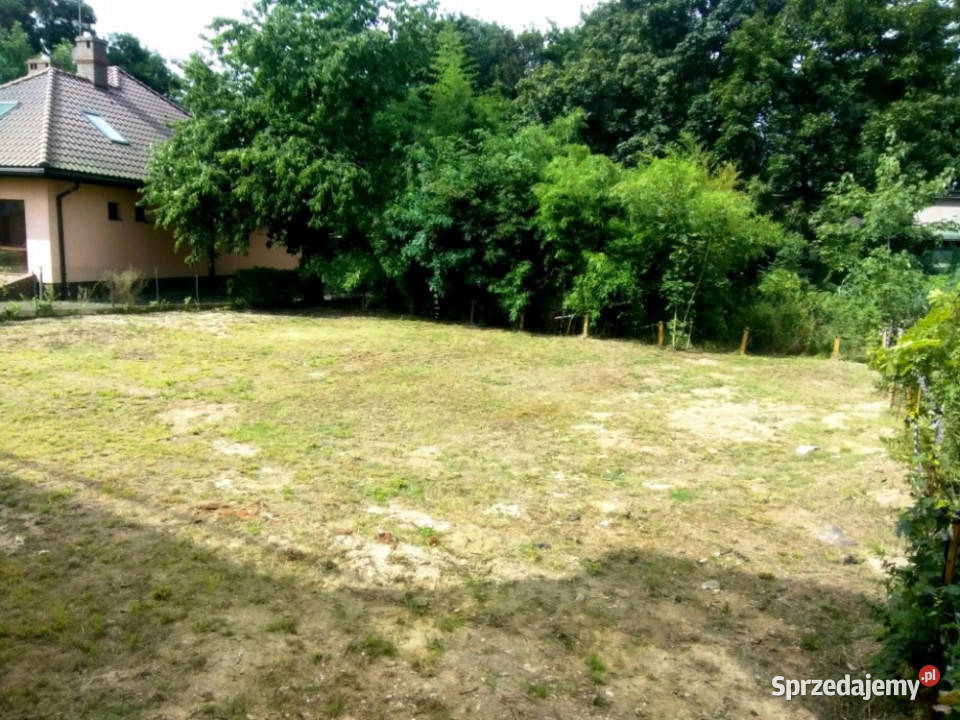 Na sprzedaż działka budowlana w centrum Legnicy asfalt Legnica