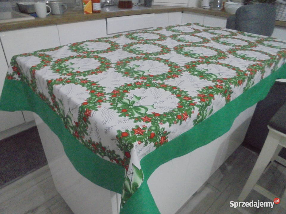 obrus świateczny 172108 44 kujawsko-pomorskie Włocławek sprzedam