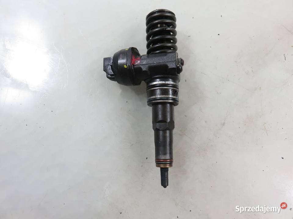 POMPOWTRYSKIWACZ VW GOLF PLUS 19 TDI 038130073AG