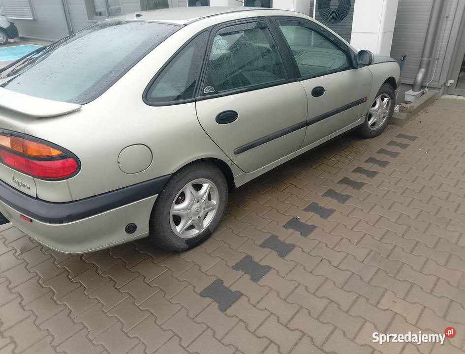 Renault laguna 1 20 gaz sedan