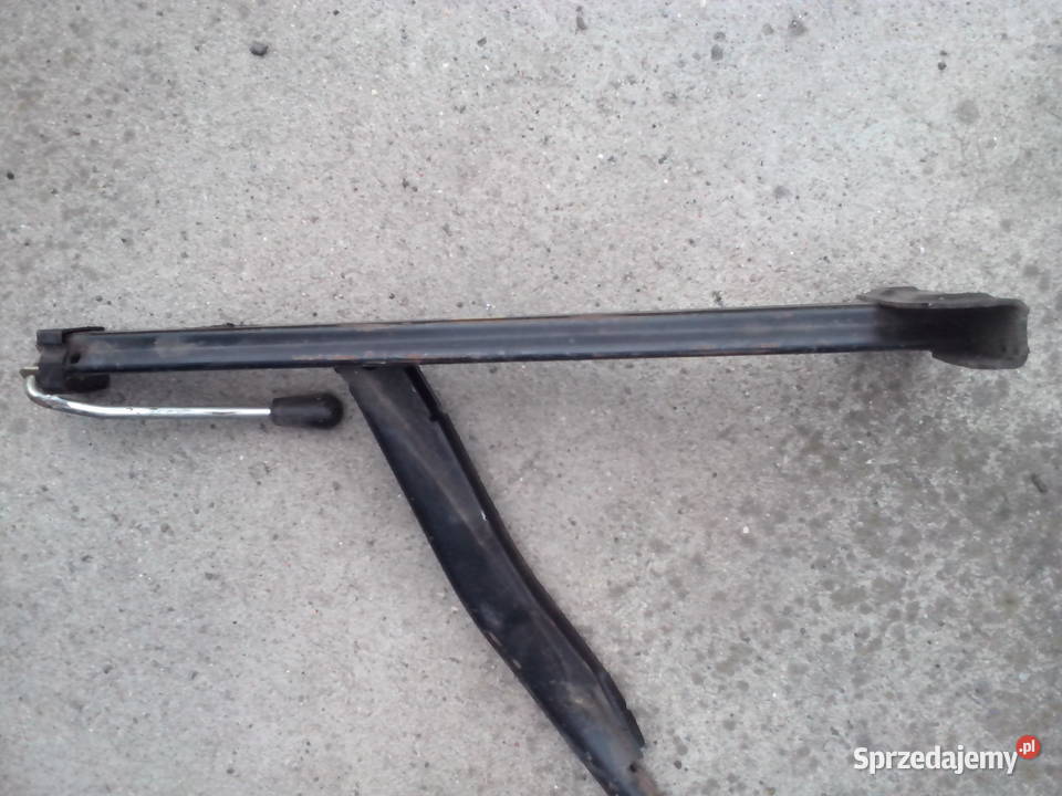 Lewarek samochodowy Ford Koło