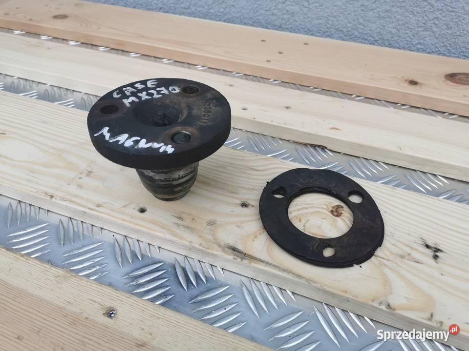 Case MX Magnum 2002r Czop zwrotnicy