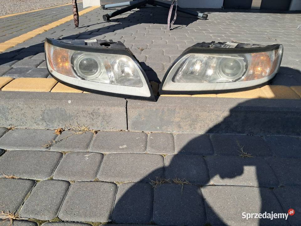 LampaLampy lewa prawa przednia przod Volvo V50 lubelskie Chełm