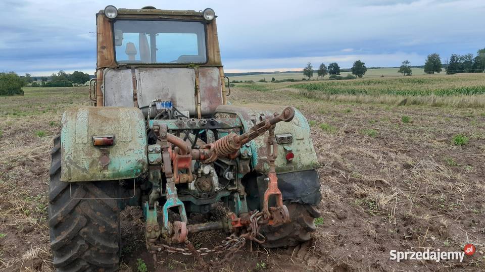 Charkowiec T150K Kirowiec T 150 K Olecko