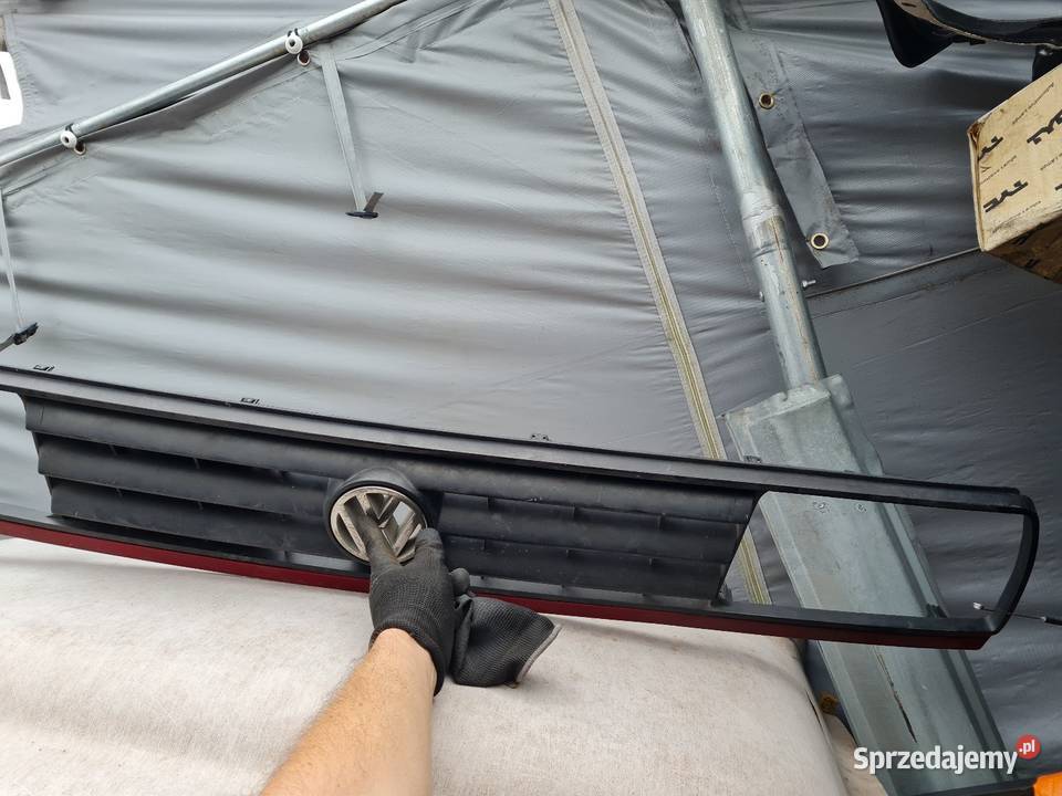Atrapa VW Golf Mk2 USA Vento Jetta Gril Znaczek małopolskie Skawina