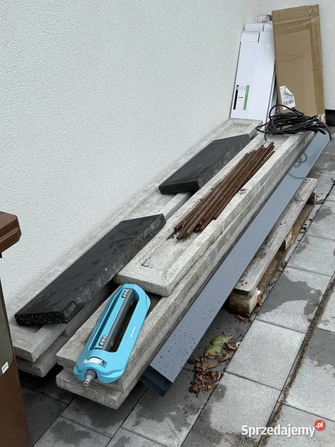 Słupek ogrodzeniowy 10x10x230 Antracyt 7016