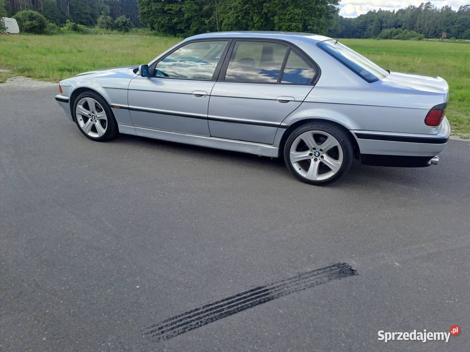 BMWE38 735i V 8 Shadowline Wronki