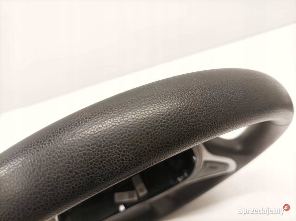 KIEROWNICA Dacia Logan II 2012