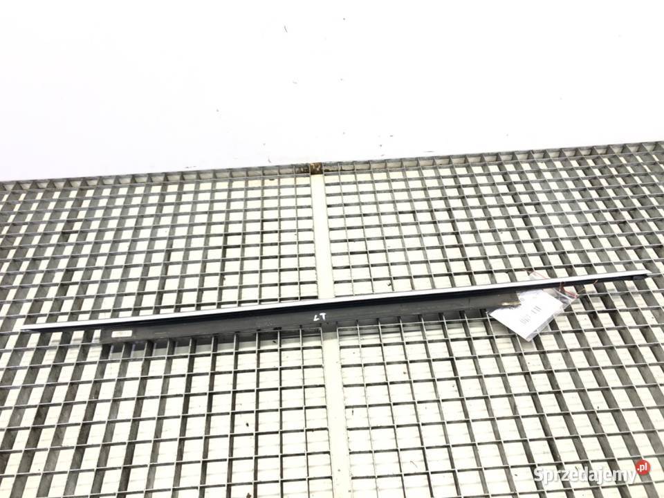 LISTWA ZGARNIAJĄCA TYŁ LEWA CHROM AUDI A8 D4 osobowe sprzedam