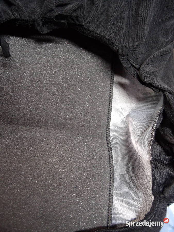 Uniwersalne pokrowce 2x fotel i tylna kanapa