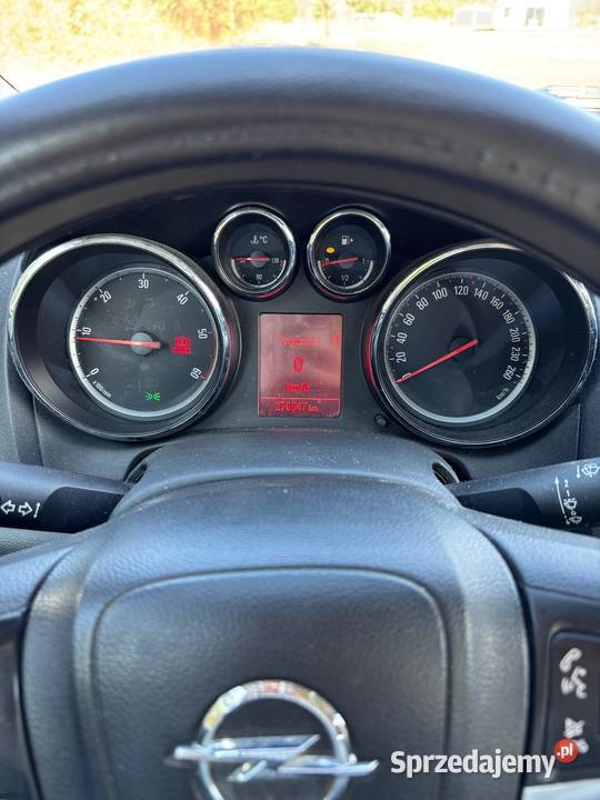 Sprzedam opel astra J Szczecinek