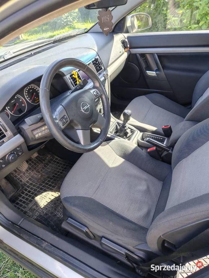Opel Vectra c silnikiem diesla 19cdi 2005 297000km Gryfice