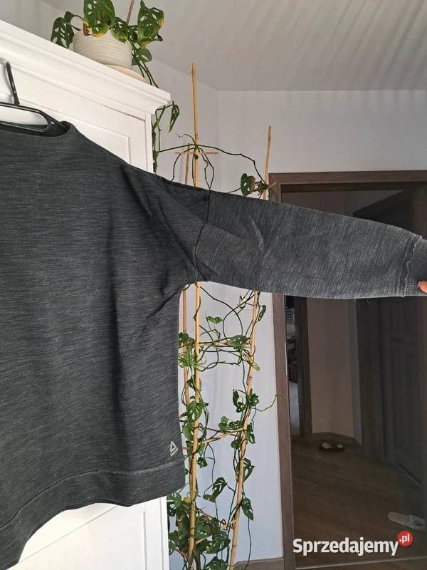 Bluza Reebok w SM Reebok Odzież sportowa pomorskie Trąbki Wielkie