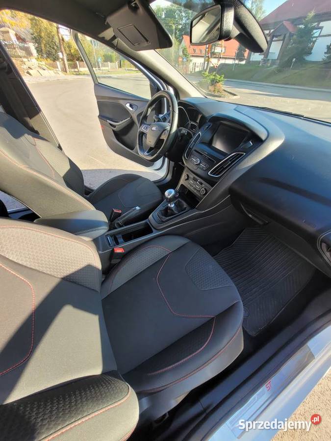 Ford Focus ST Line 2016 Pierwszy Właściciel Rok produkcji 2016 Focus Suchedniów