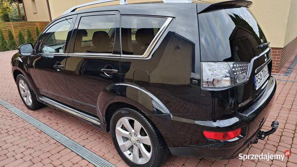 Mitsubishi Outlander 20 DID 140 4x4 2009r Lift diesel