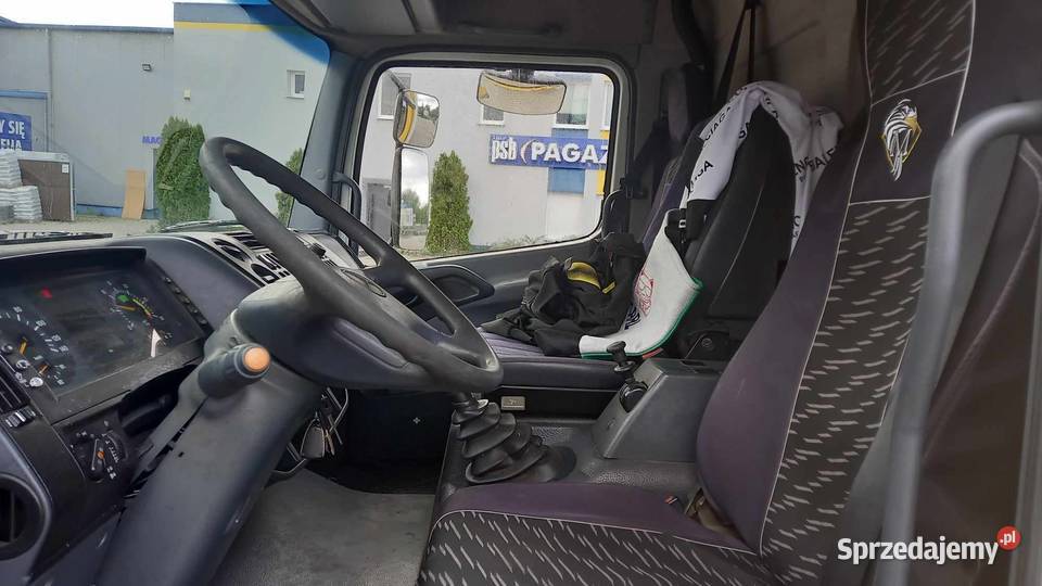 Mercedes Atego kontener winda spanie kurnik Wałbrzych