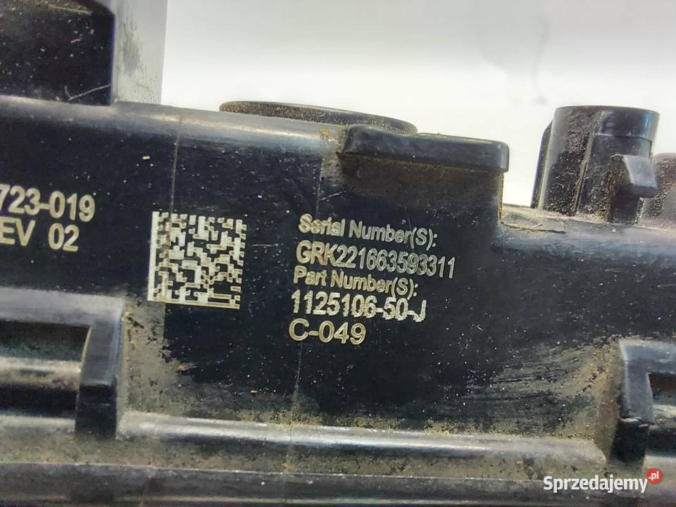 TESLA MODEL Y 2022r KAMERA KIERUNKOWSKAZ LEWY