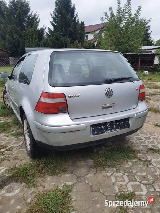 Tylny zderzak Golf IV Lift LA7W Gostynin