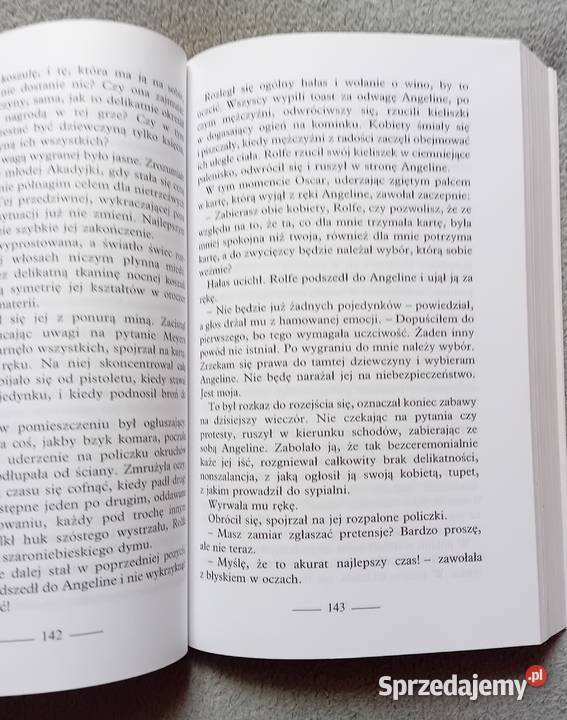 Jennifer Blake Królewska krew Świat Ksiażki 1999 Koźminek