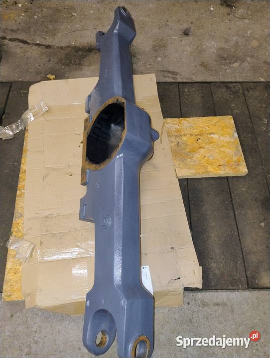 Przednia oś Massey Ferguson 3050 3426704R1