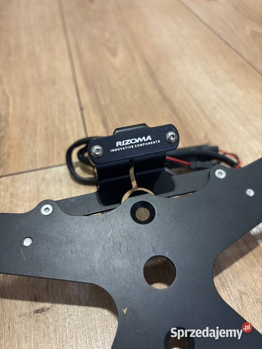 Akcesoryjny uchwyt tablicy motocyklowej Rizoma Staszów