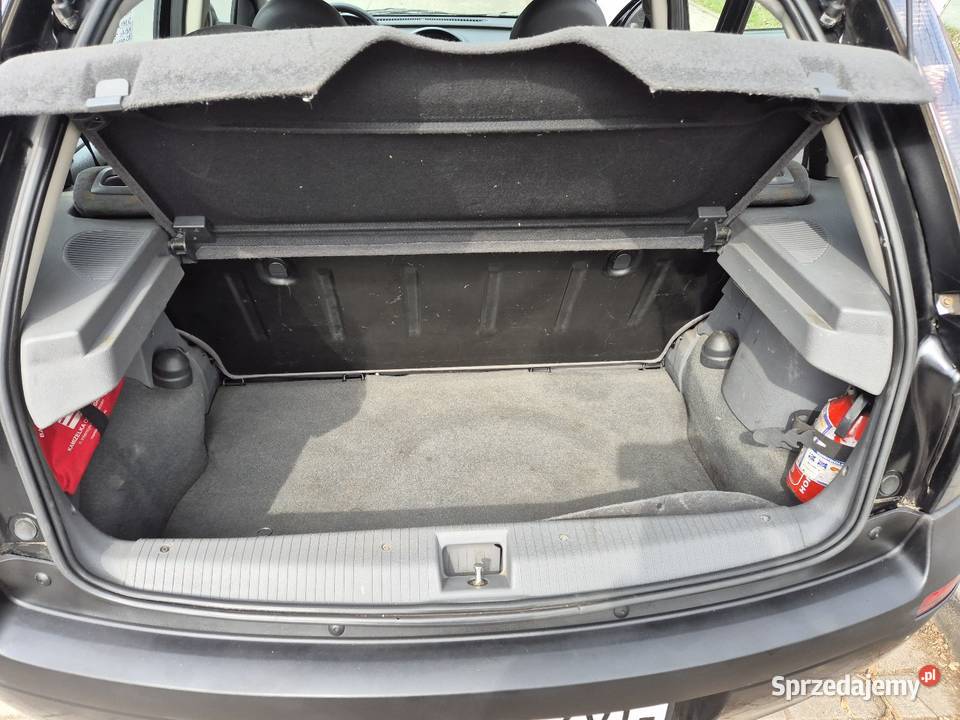 Opel Corsa C 10 poj2001 Corsa dolnośląskie