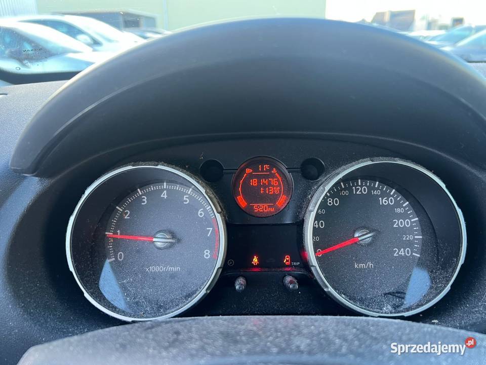 Nissan Qashqai 20 benzyna 2009 181 Kamera 2000cm3 Qashqai Gliwice