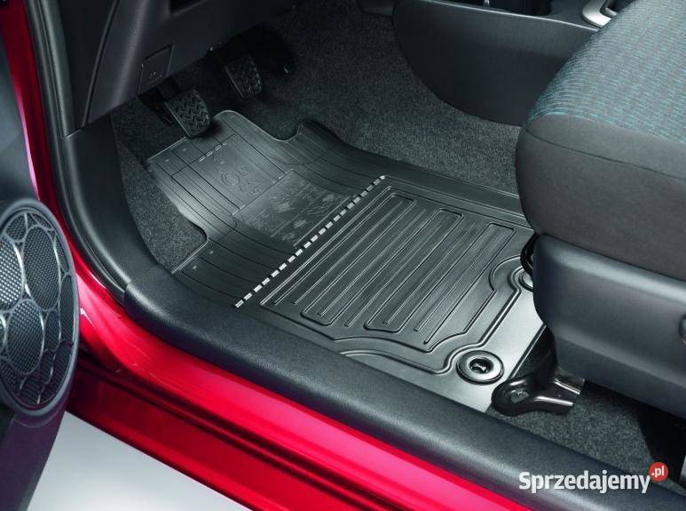 TOYOTA Yaris Oryginalne dywaniki gumowe komplet Kąty Wrocławskie