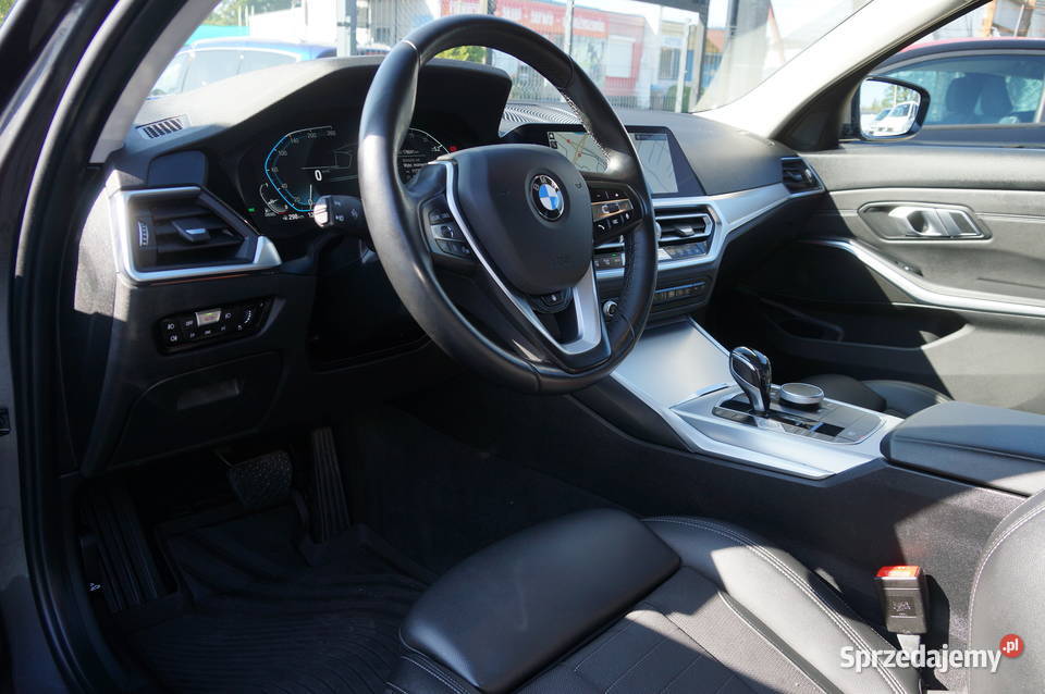 BMW 320d XDrive 20 Diesel 190 4x4 Navi Virtual