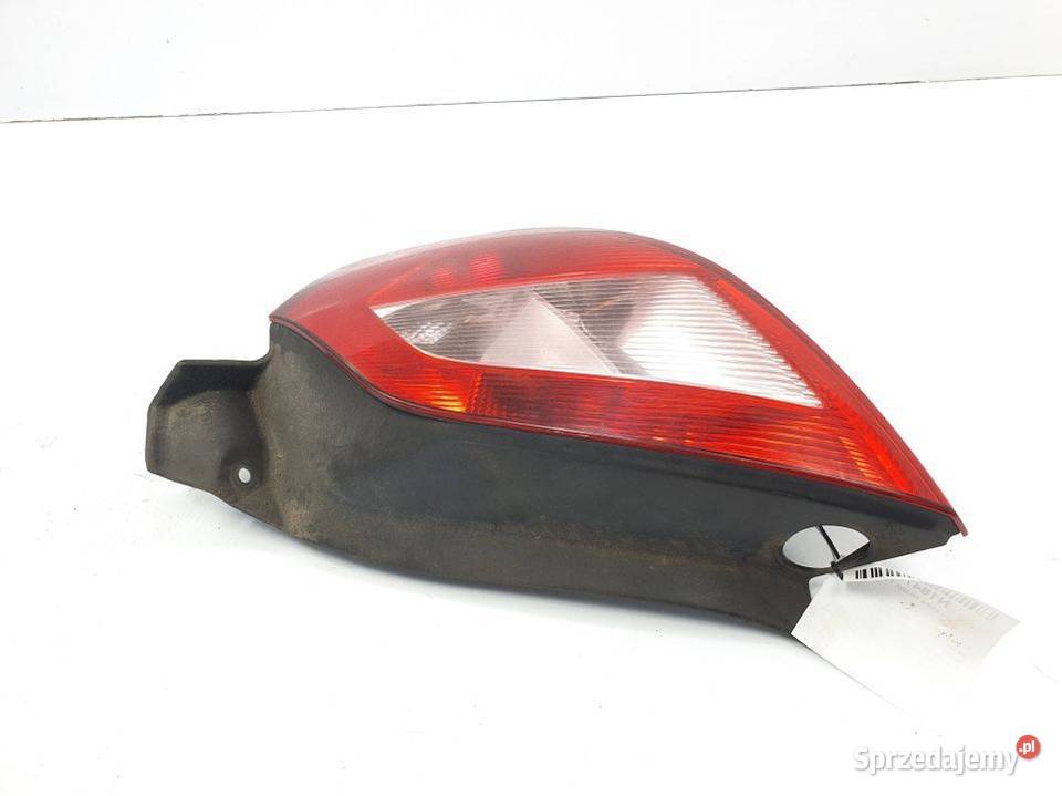 LAMPA PRAWA TYŁ RENAULT MEGANE II 8200073237 osobowe Lipno