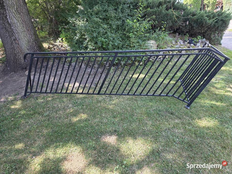 Balustrady schodowe balkonowe stal