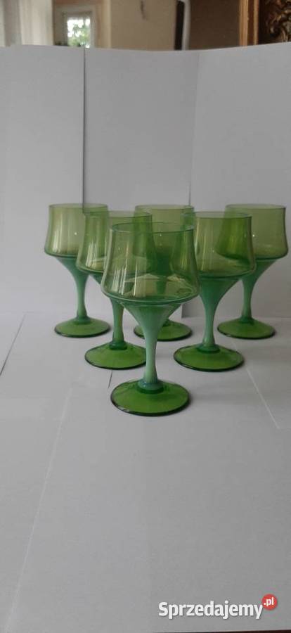 Kieliszki że szkła kolorowego dolnośląskie
