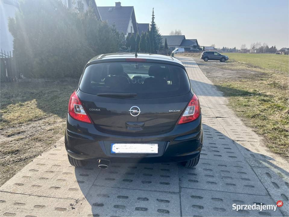 Opel Corsa D lift benzyna LPG oryginał dużym aluminiowe felgi pomorskie Starogard Gdański