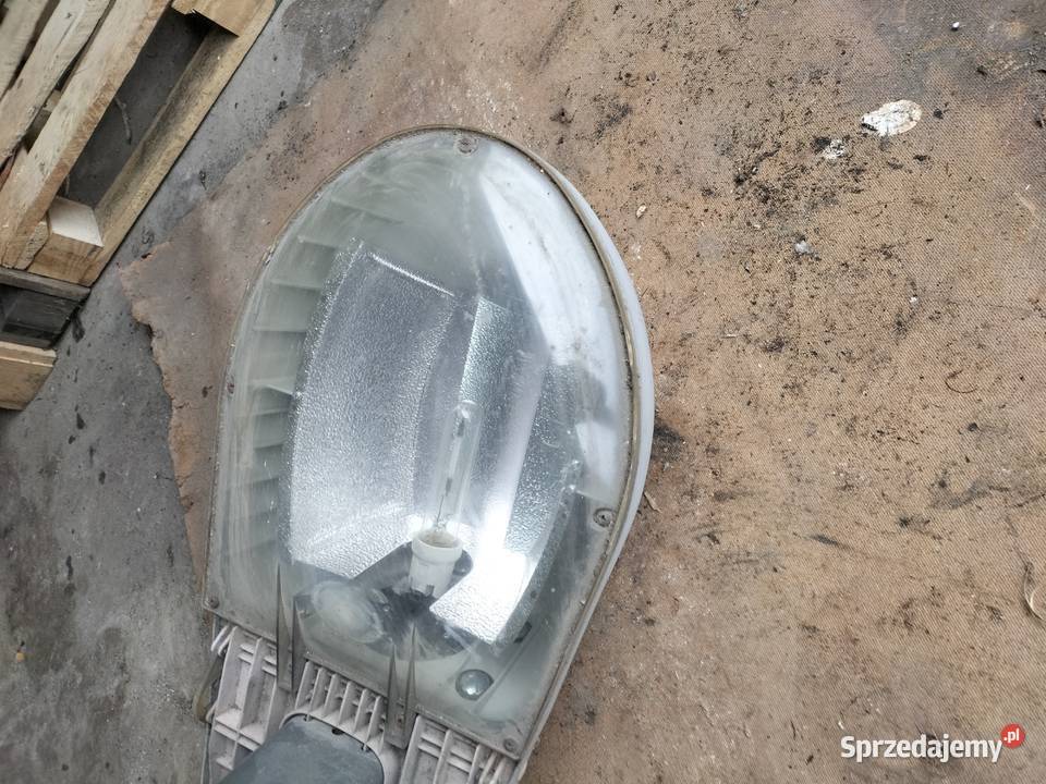 DUŻA LAMPA ULICZNA Oprawa Uliczna Kamień-Kolonia sprzedam