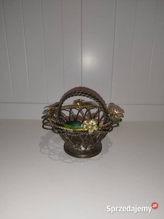 Stary koszyk metalowy na bibeloty koszyczek z Warszawa