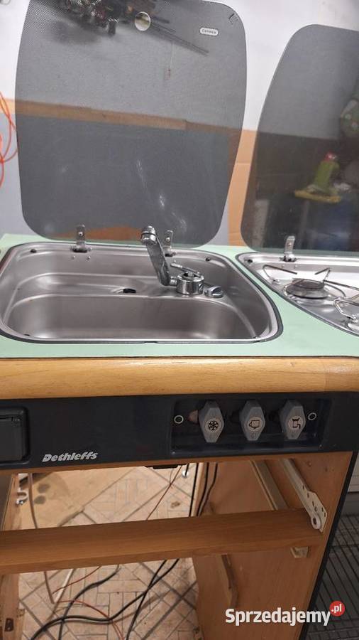 Lodówka Elektrolux 12 230V gaz zlewkuchenka Kielno